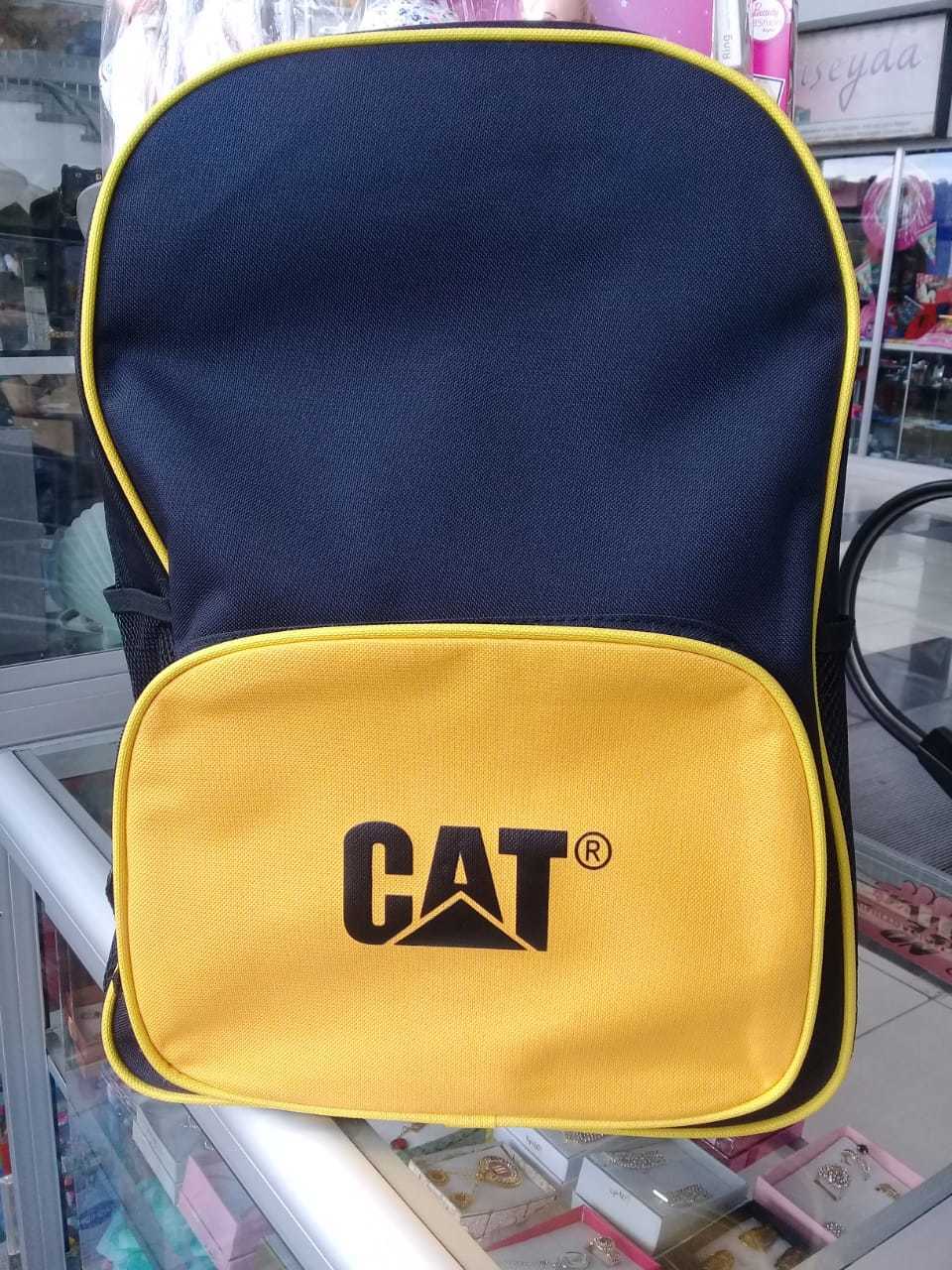 Variedad de Mochilas y Mariconera
